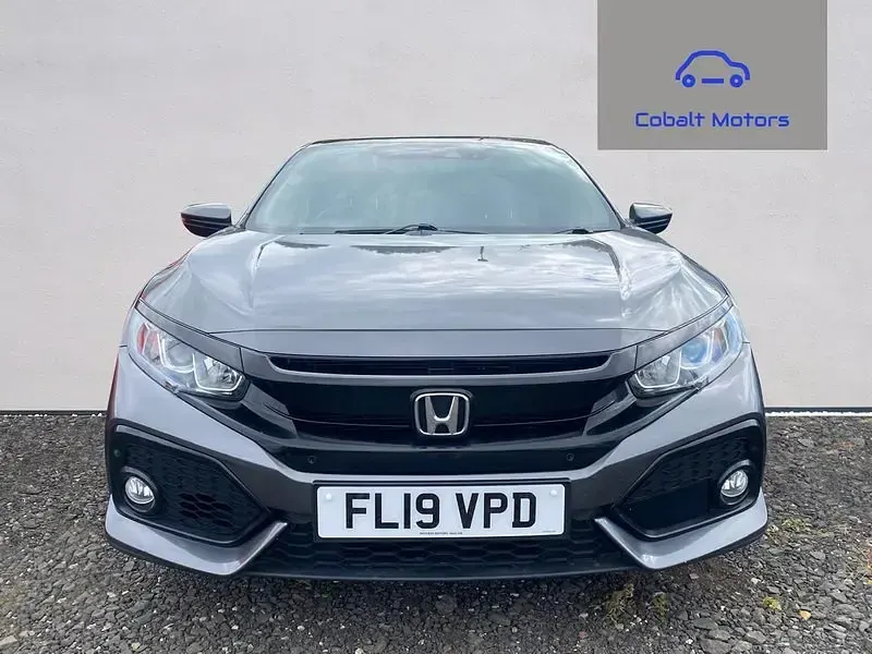 Used Honda Civic EX 126 HP (92 kW) 2019 Grey Hatchback