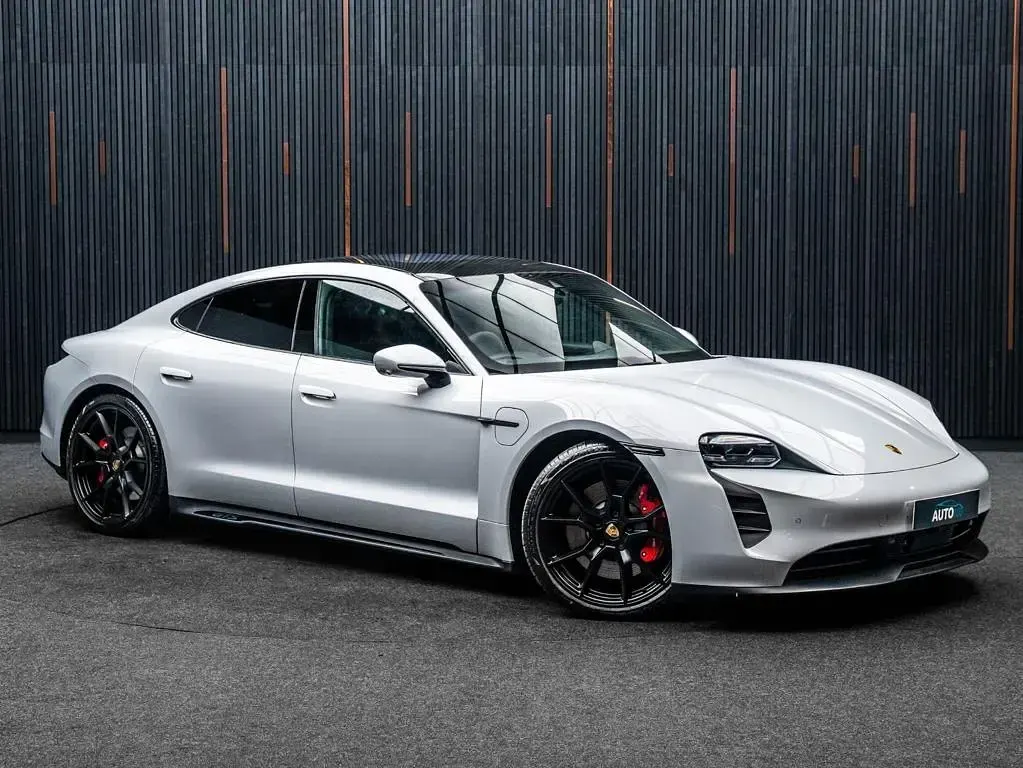 Used Porsche Taycan Performance Package 11 kW (15 HP) 2022 Sedan