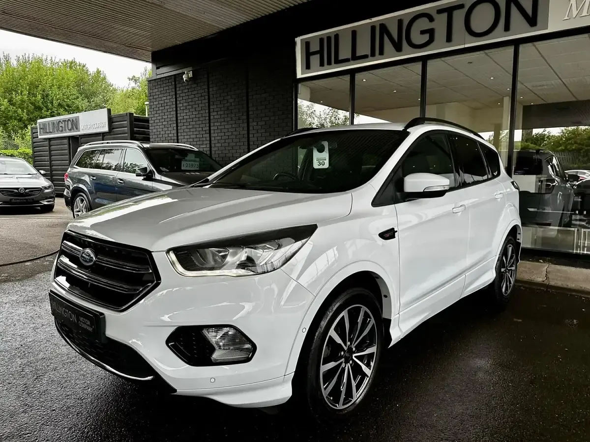Used Ford Kuga ST-Line 150 HP (110 kW) 2019 White SUV