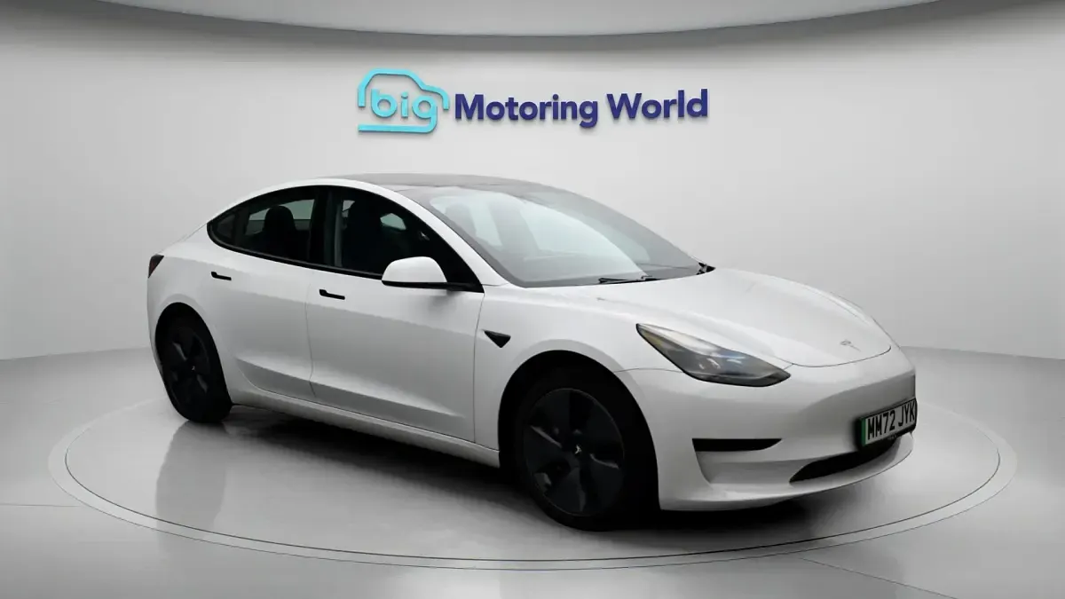 Used Tesla Model 3 RWD 222 kW (302 HP) 2022 Sedan
