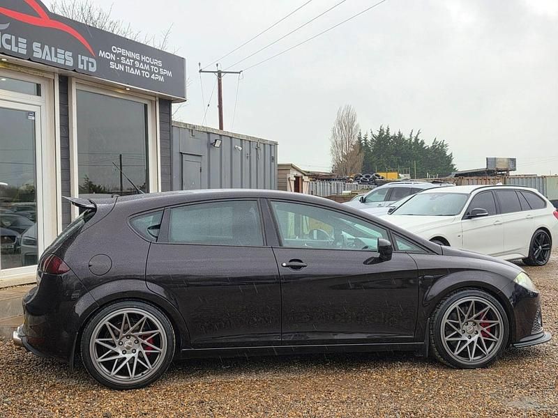 Used Seat Leon CUPRA 2008 Black Hatchback
