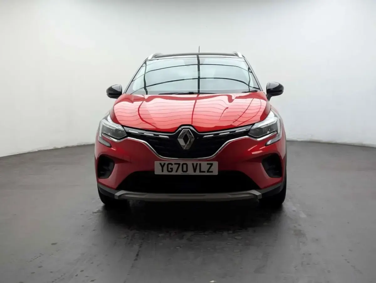 Usado Renault Captur Iconic 101 HP (74 kW) 2020 Vermelho SUV