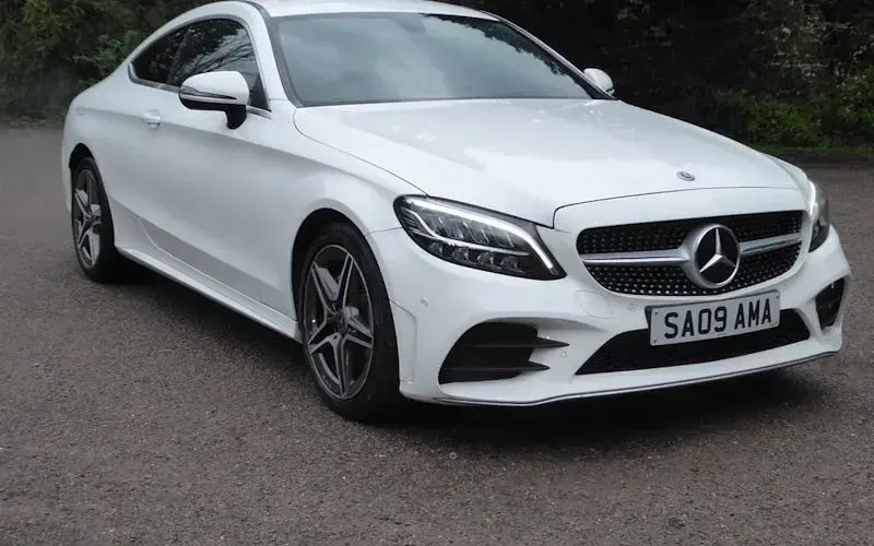 Used Mercedes C220 AMG line 194 HP (142 kW) 2019 Coupe