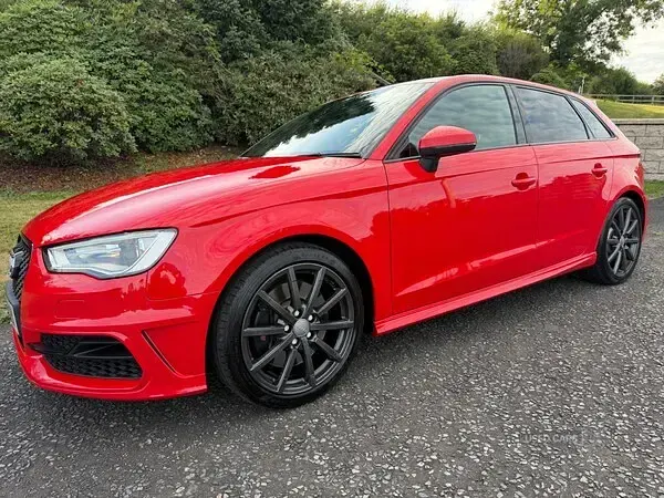 Used Audi A3 Sport 300 HP (220 kW) 2014 Red Hatchback