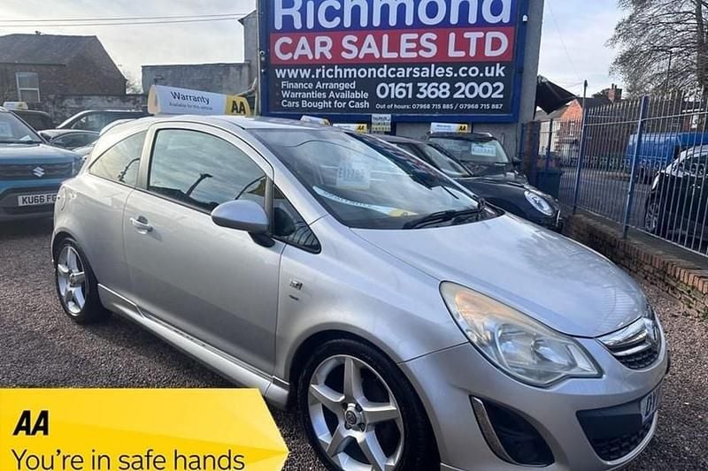 Used Vauxhall Corsa SRi 100 HP (73 kW) 2011 Silver Hatchback