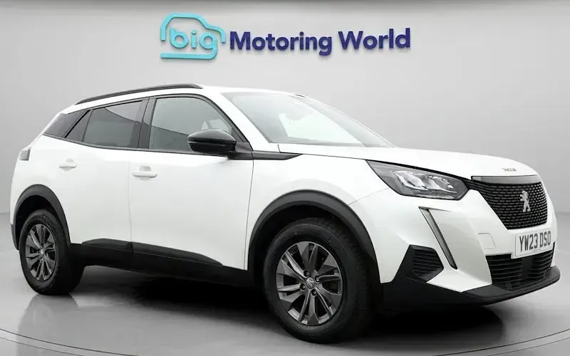 Used Peugeot 2008 Active+ 101 HP (74 kW) 2023 SUV