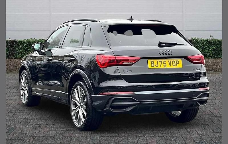 New Audi Q3 S-Line 190 HP (139 kW) 2026 Black SUV
