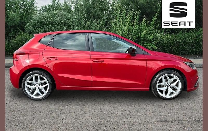 Used Seat Ibiza FR 95 HP (69 kW) 2019 Red Hatchback