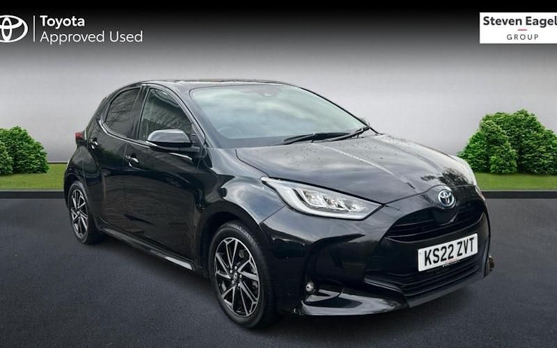Used Toyota Yaris Hybrid Design 116 HP (85 kW) 2025 Hatchback
