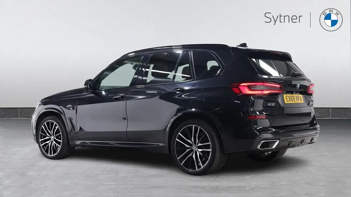 Used BMW X5 M Sport 261 HP (191 kW) 2019 Black SUV
