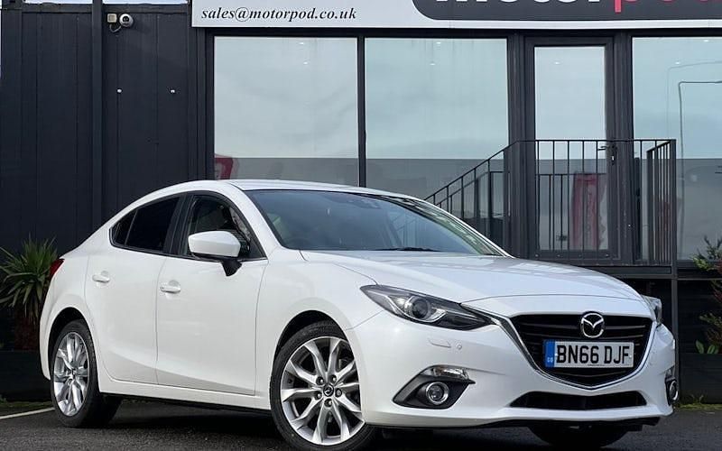 Used Mazda 3 Inclusive 120 HP (88 kW) 2016 White Sedan