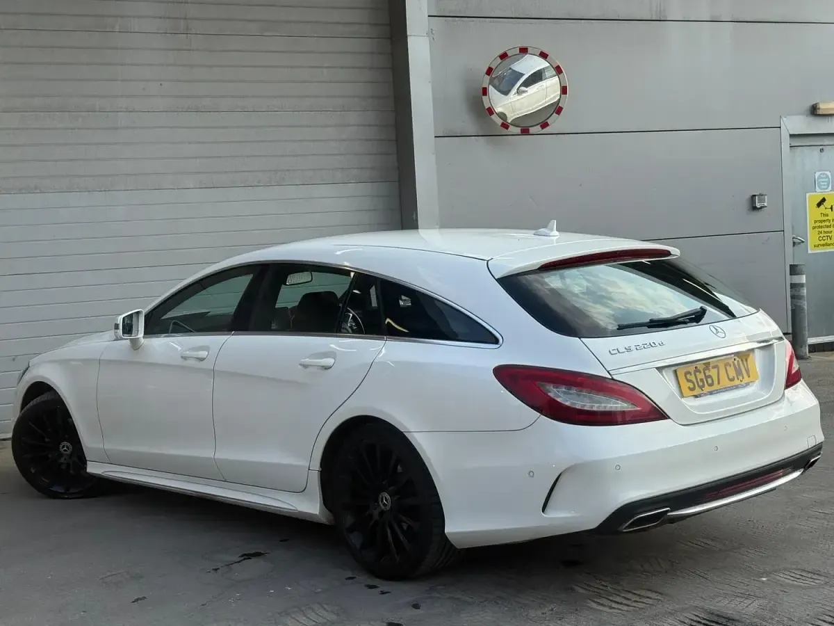 Used Mercedes CLS220 AMG line 177 HP (130 kW) 2017 White Coupe