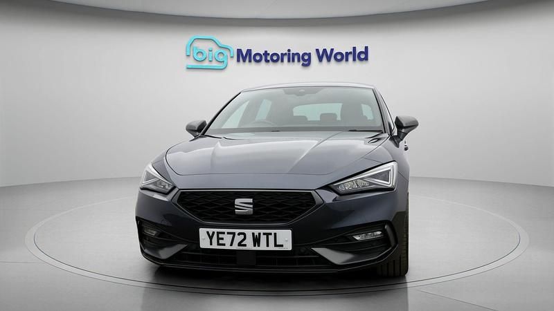 Used Seat Leon FR Sport 131 HP (96 kW) 2022 Grey Hatchback
