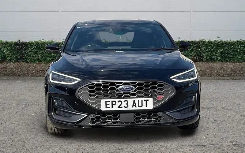 Used Ford Focus ST 280 HP (205 kW) 2024 Hatchback