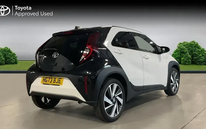 Used Toyota Aygo X 72 HP (52 kW) 2025 SUV