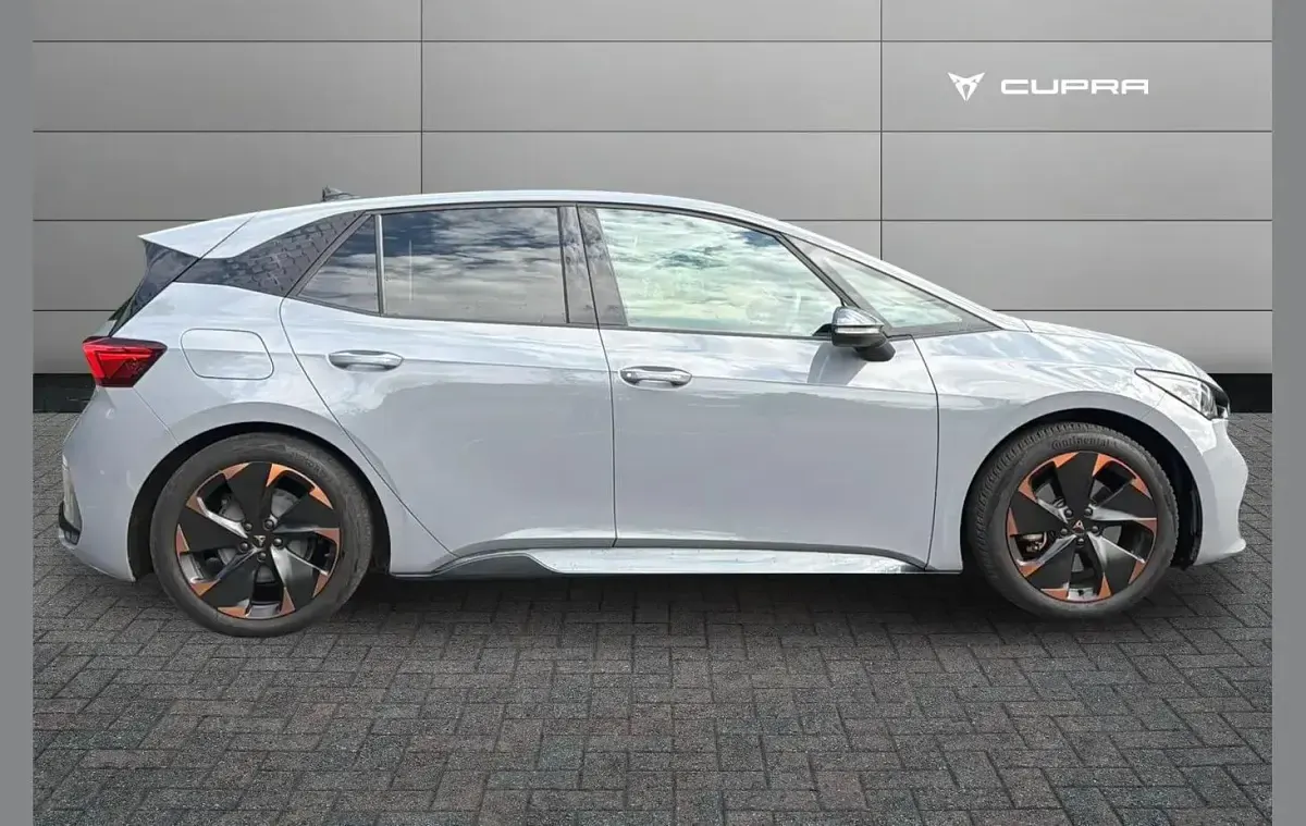 Used Cupra Born e-Boost 169 kW (230 HP) 2022 Grey Hatchback