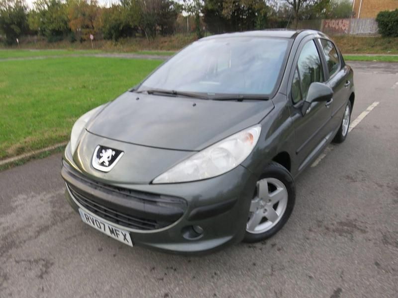 Grey Used 2007 Peugeot 207 Hatchback | £890 (Good price) - Image 1/4