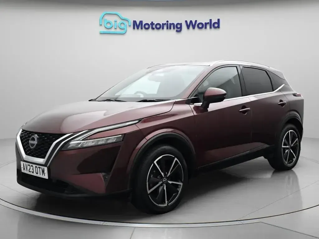 Used Nissan Qashqai S 140 HP (102 kW) 2023 Red SUV