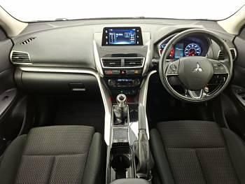 Used Mitsubishi Eclipse 163 HP (119 kW) 2019 Gold Hatchback