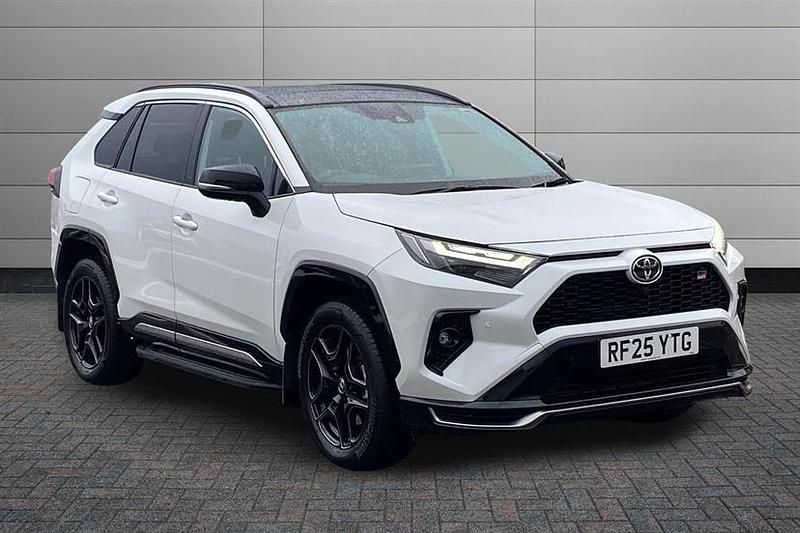 White Used 2025 Toyota RAV4 Hybrid Sport SUV | £43,195 - Image 1/3