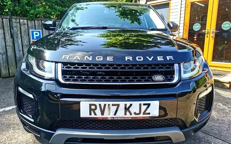 Used Land Rover Range Rover evoque HSE Dynamic 240 HP (176 kW) 2017 Hatchback