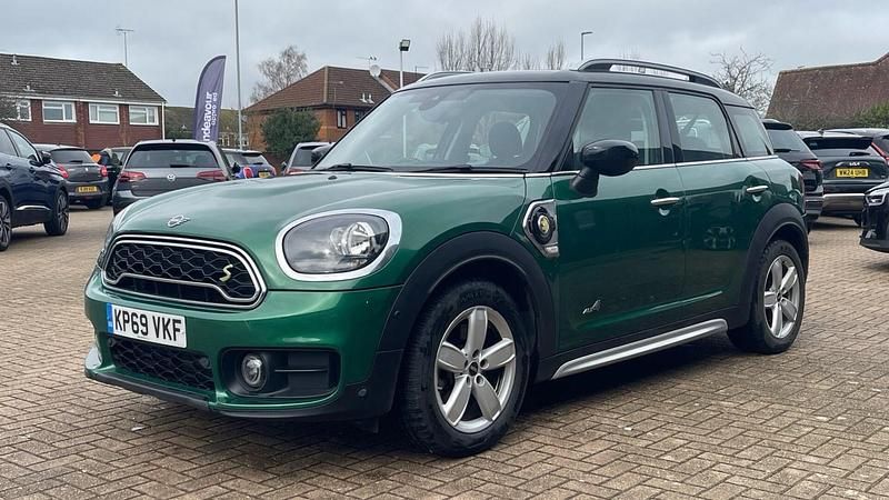 Used Mini Cooper S Classic 2019 Green Hatchback