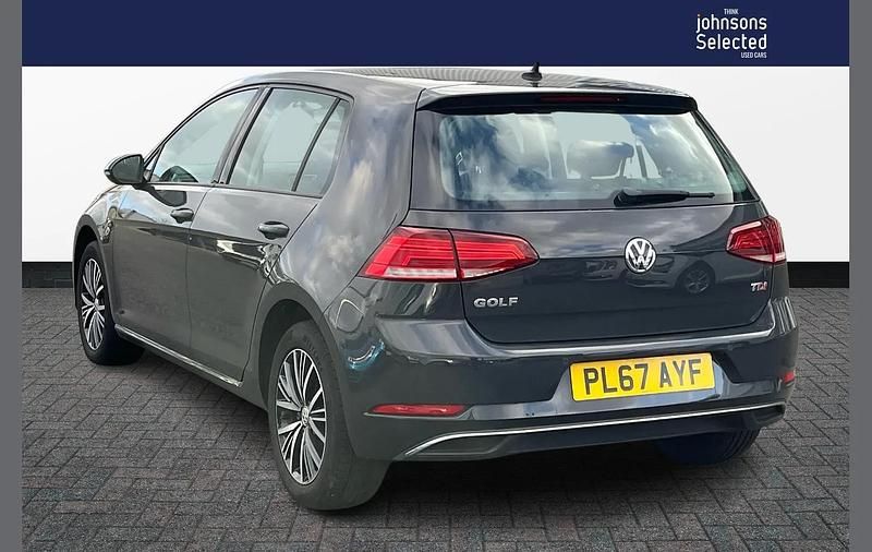 Used VW Golf VII SE 115 HP (84 kW) 2018 Grey Hatchback