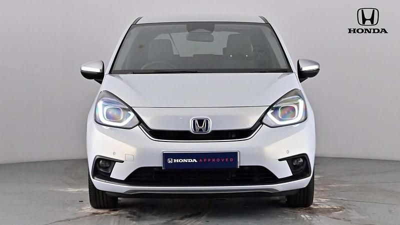Used Honda Jazz EX 109 HP (80 kW) 2023 Premium sunlight white Hatchback