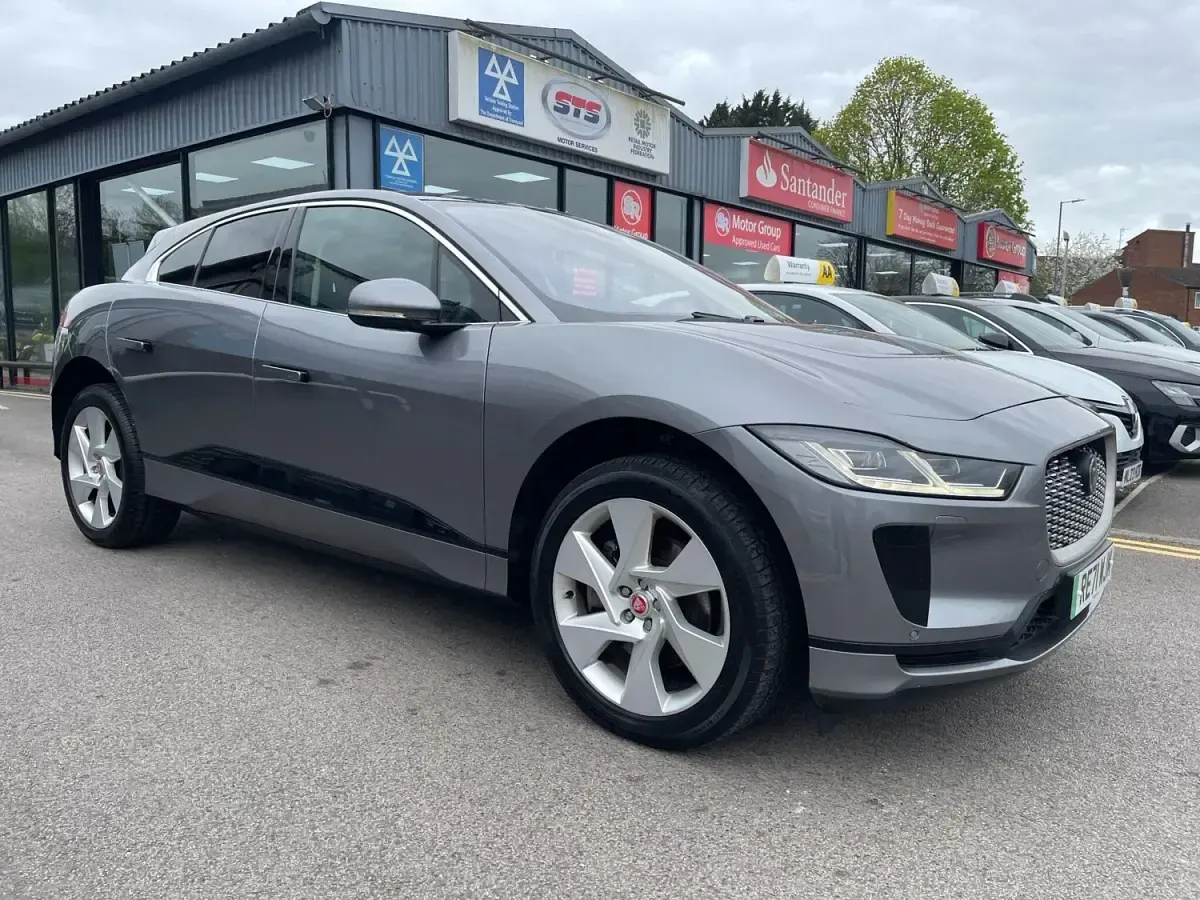 Usado Jaguar I-Pace SE 294 kW (400 HP) 2021 Cinzento SUV