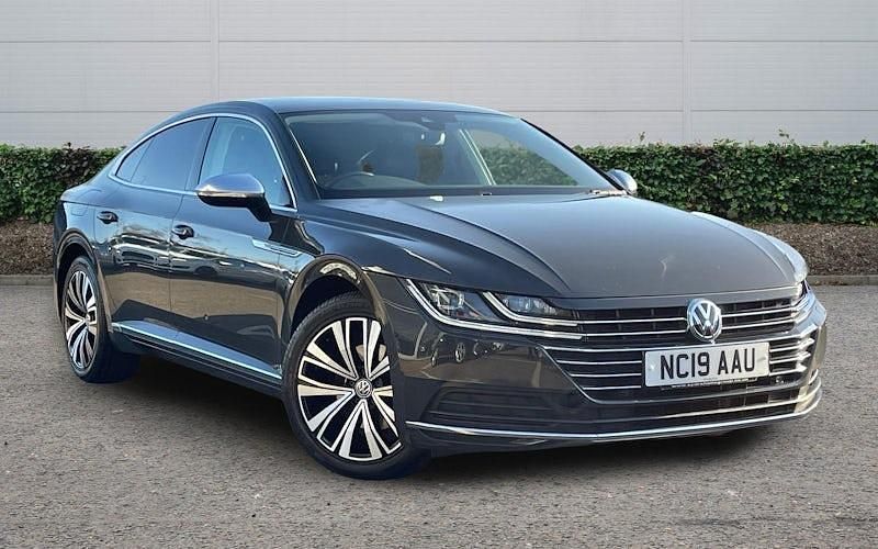 Used VW Arteon Elegance 150 HP (110 kW) 2018 Hatchback