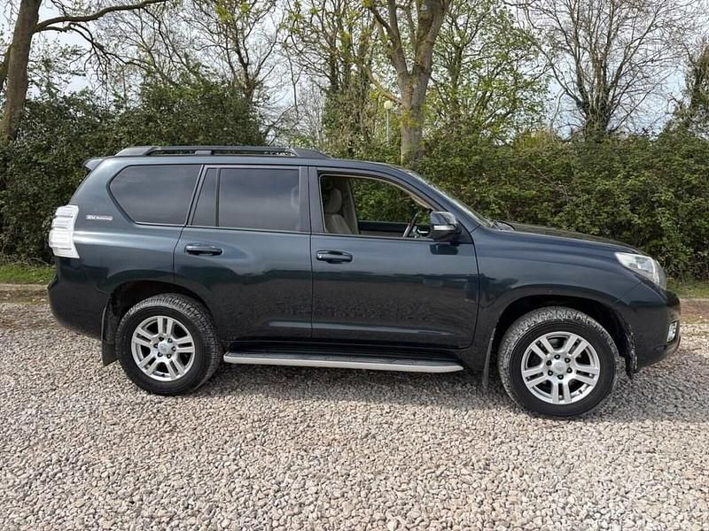Used Toyota Land Cruiser Anniversary 190 HP (139 kW) 2011 Grey SUV