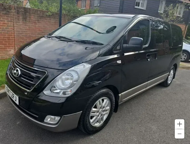 Used Hyundai I800 SE 167 HP (122 kW) 2017 Black MPV
