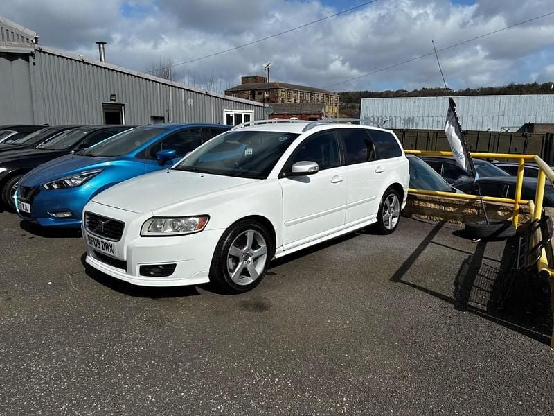 Used Volvo V50 SE 136 HP (100 kW) 2008 White Estate