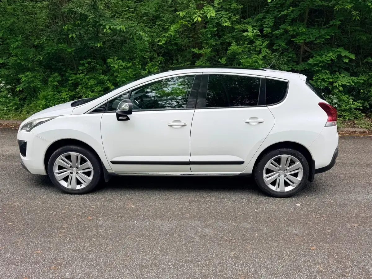Begagnad Peugeot 3008 Allure 2015 Vit Kombi