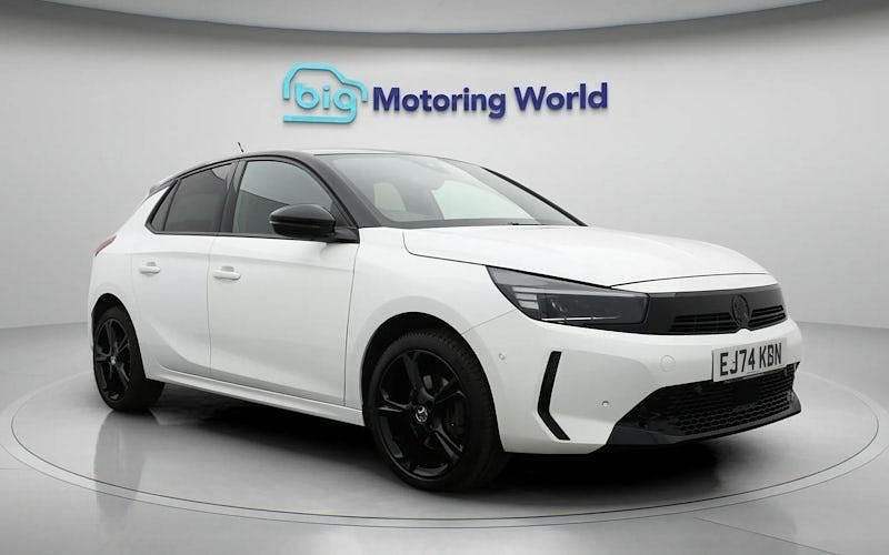 Used Vauxhall Corsa S 131 HP (96 kW) 2024 White Hatchback