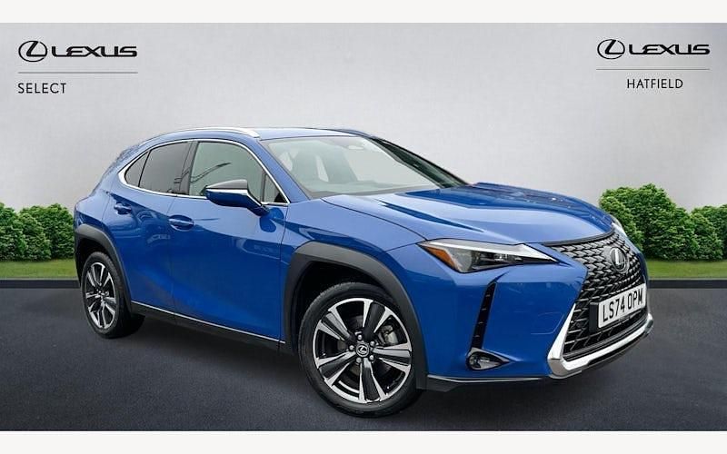 Used 2025 Lexus UX 300h SUV | £30,300 (Good price) - Image 1/4