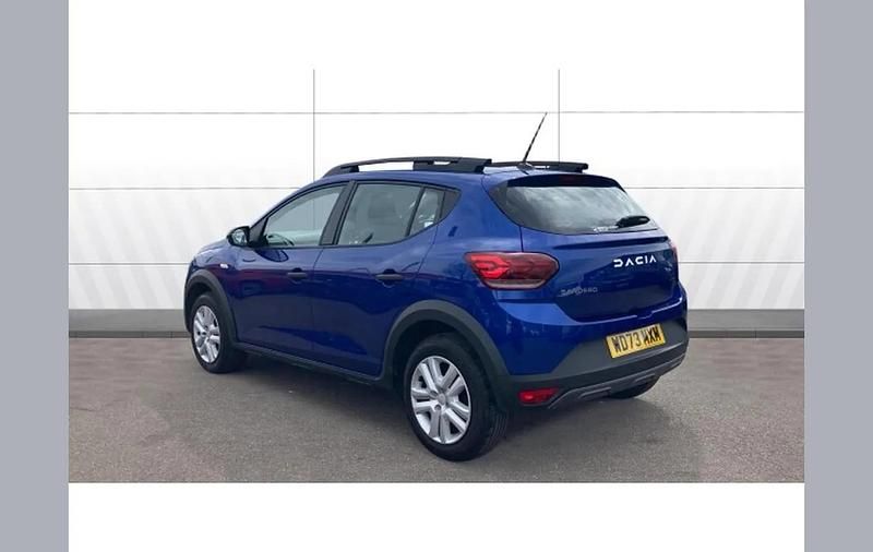 Used Dacia Sandero Essentiel 90 HP (66 kW) 2024 Blue SUV