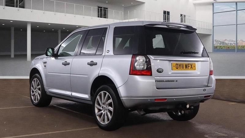 Used Land Rover Freelander 2 HSE 190 HP (139 kW) 2011 Silver SUV