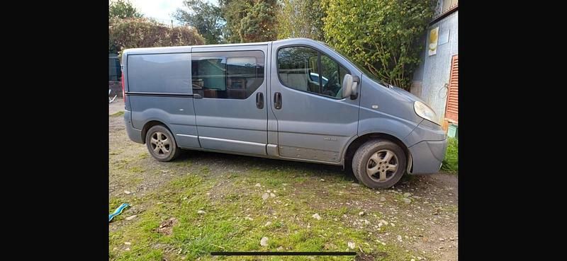 Blue Used 2011 Renault Trafic Van | £1,950 (Fair price) - Image 1/2