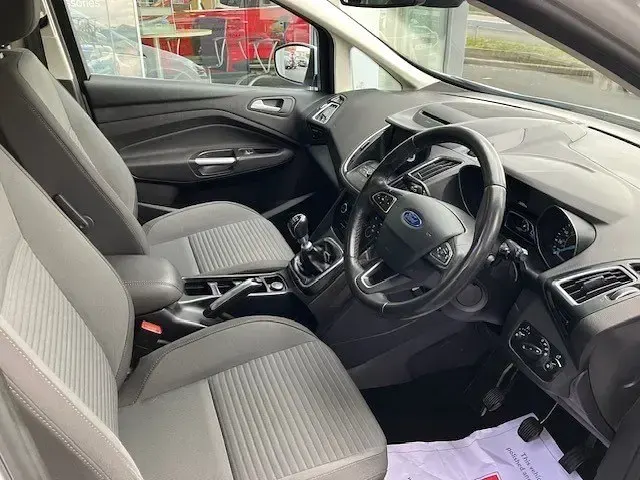 Usado Ford C-MAX Titanium 2017 Branco Monovolume