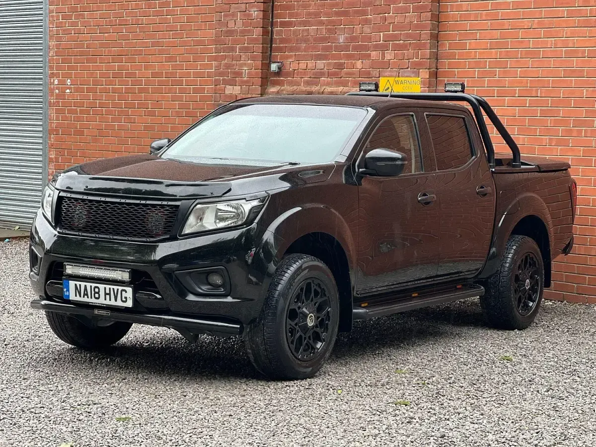 Used Nissan Navara N-Connecta 2018 Black Pickup