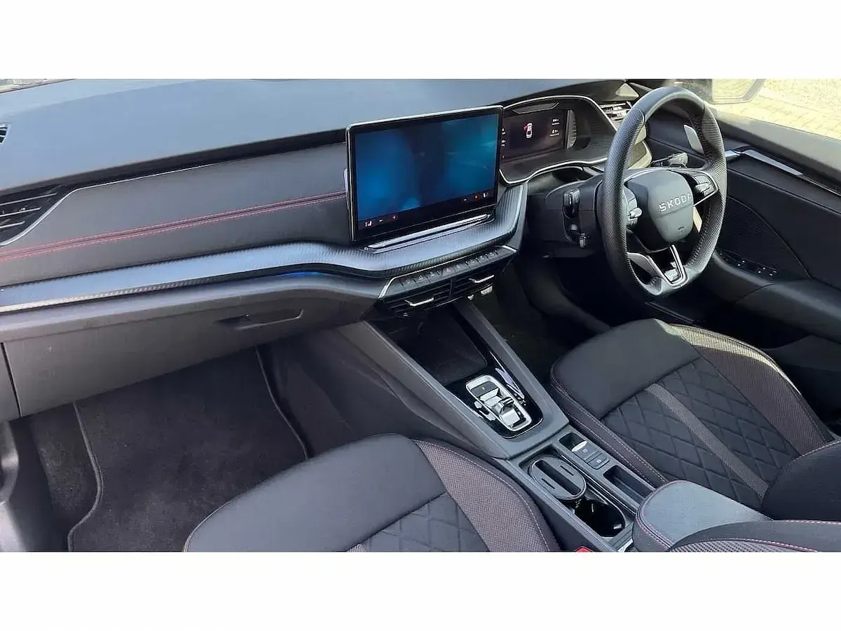 Used Skoda Octavia vRS 265 HP (194 kW) 2025 Race blue Hatchback