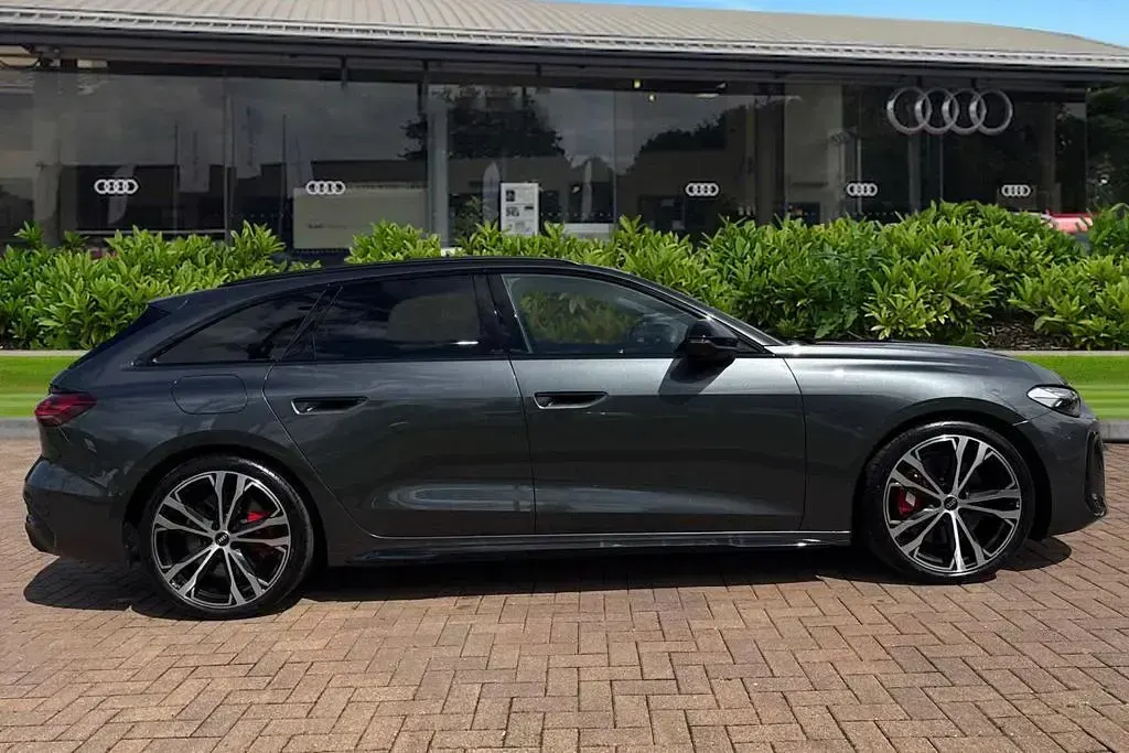 Used Audi S5 Advanced 367 HP (269 kW) 2025 Grey Estate