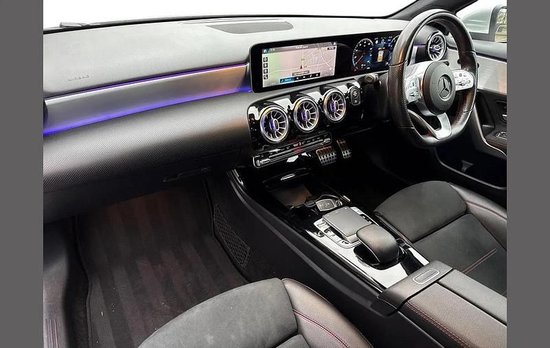 Used Mercedes A200 AMG Line Premium 161 HP (118 kW) 2019 Silver Hatchback