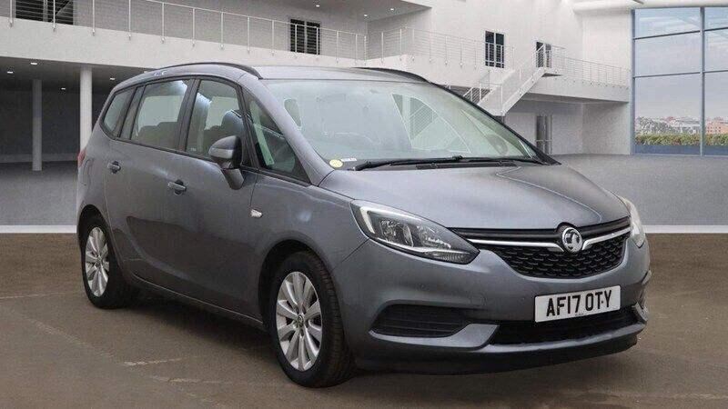 Steel grey Used 2017 Vauxhall Zafira Design Edition MPV | £6,575 (Fair price) - Image 1/4