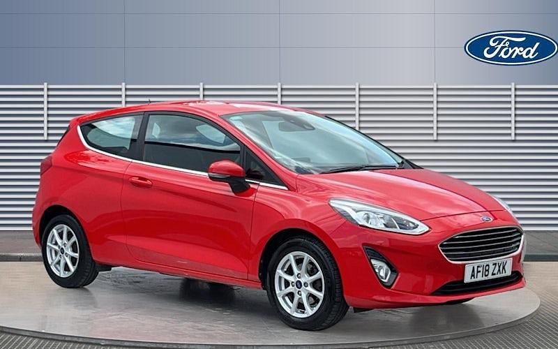 Used 2018 Ford Fiesta Zetec Hatchback | £7,499 (Fair price) - Image 1/4