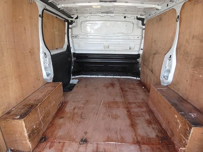 Used Vauxhall Vivaro 2015 White