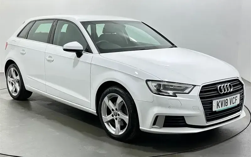 Usado Audi A3 Sportback Sport 150 HP (110 kW) 2018 Citadino
