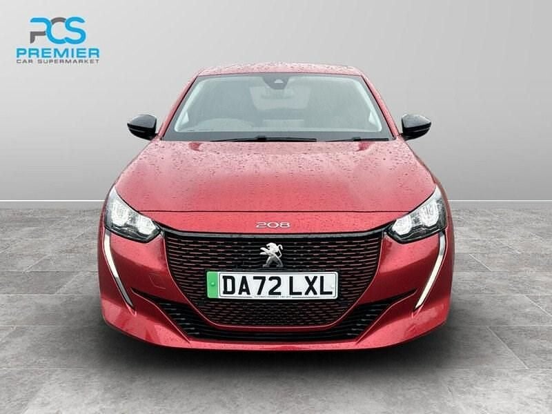 Used Peugeot e-208 Allure+ 100 kW (136 HP) 2023 Red Hatchback