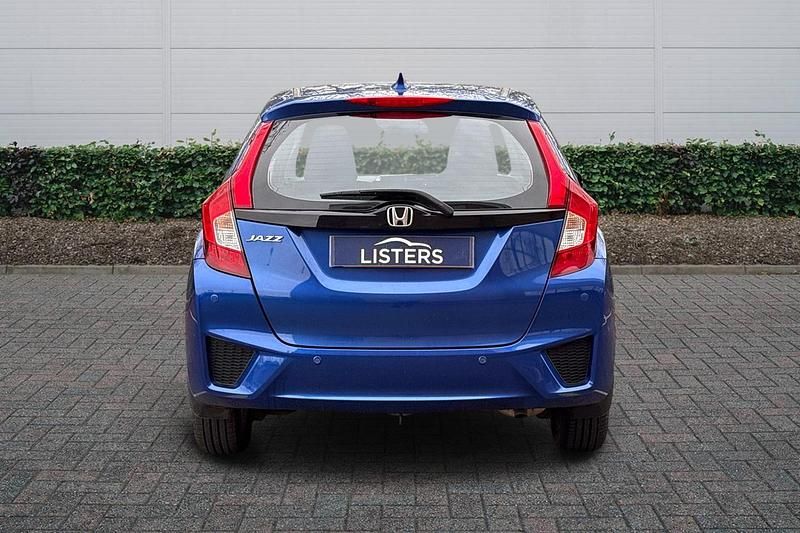 Used Honda Jazz SE 102 HP (75 kW) 2016 Blue Hatchback
